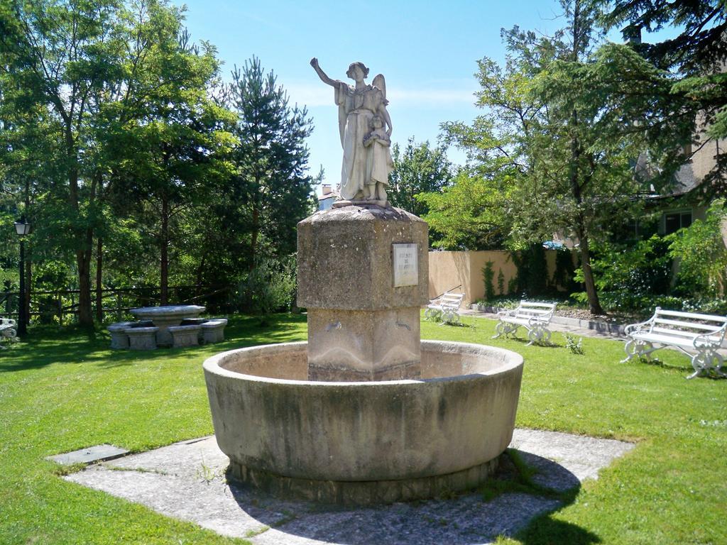Hotel La Pardina Sabiñánigo 외부 사진